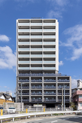 ファーネスト下大利駅前レジスタ