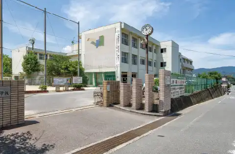 春日市立春日西中学校 Image