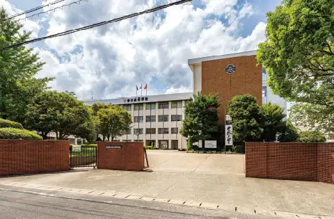 福岡県立春日高等学校 Image