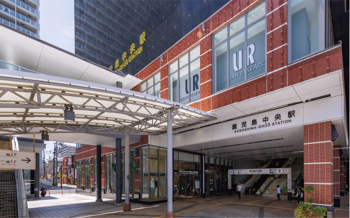 JR「鹿児島中央」駅