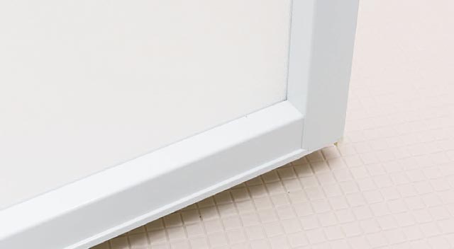 スッキリ開き戸